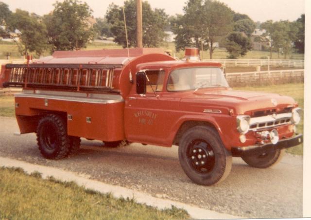 Tanker 66
1957 Ford. 250 gpm. In service 1959-1979